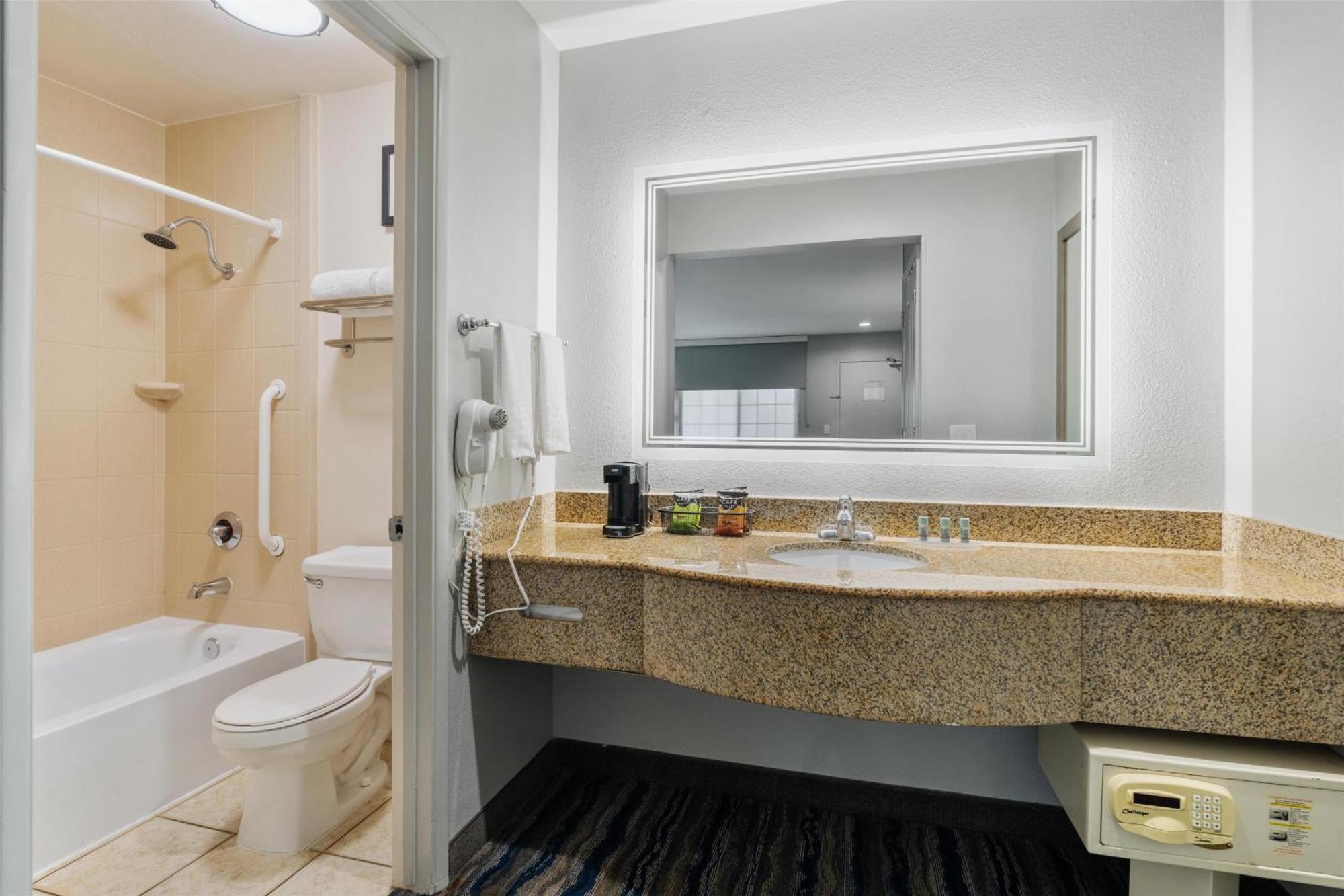 Western San Diego/miramar Hotel